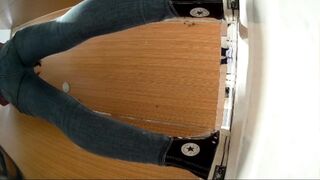 商場女廁全景偷拍 多位漂亮小姐姐的各種極品小鮑魚-24