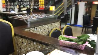 探花約大二美女 先帶去吃個飯 再去酒店開房慢慢操