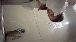 【廁拍】高畫質全景 酒吧美女小姐姐 -14