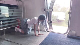 阿朱 飛機上的狂野 1