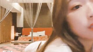 台灣swag 巨乳dorisbebe直播秀 - 27