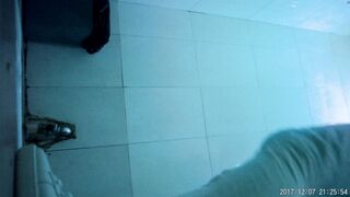 廁拍 女神 高跟少婦-03