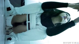 廁拍 女神 高跟少婦-03