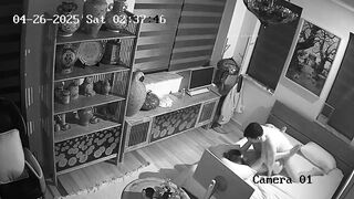 【家庭攝影機偷拍】極品夫妻天天做愛-14