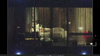 【酒店窗外偷拍】長腿女神被按在凳子上操 (2)